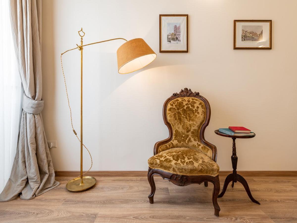 קליארי B&B Palazzo Merello מראה חיצוני תמונה
