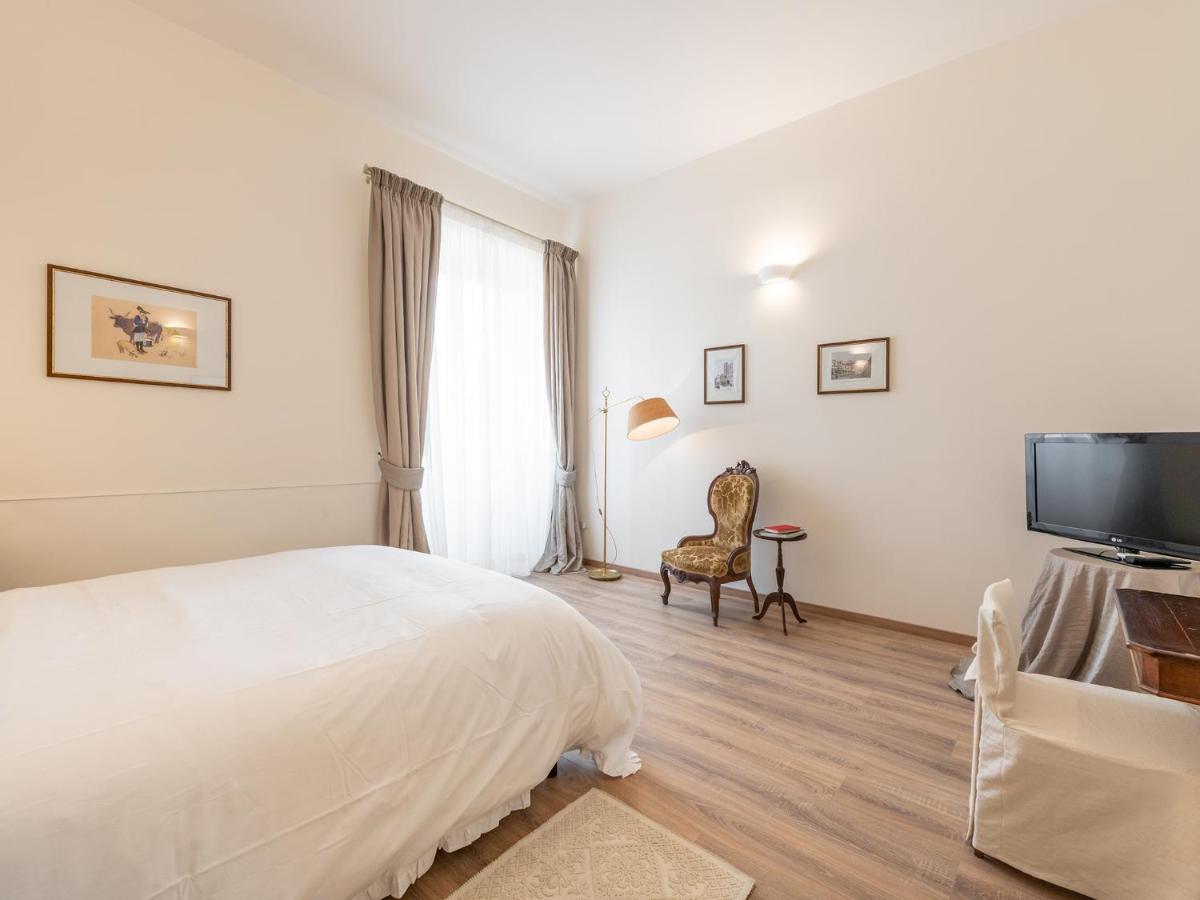 קליארי B&B Palazzo Merello מראה חיצוני תמונה