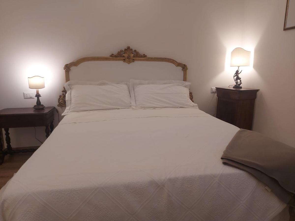 קליארי B&B Palazzo Merello מראה חיצוני תמונה